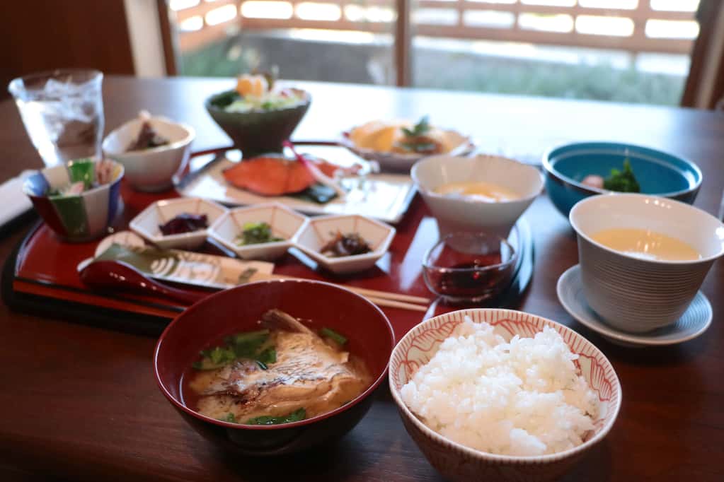 一人旅にもおすすめ！旅慣れた人こそ泊まりたい、小豆島を120％味わう穴場宿4選